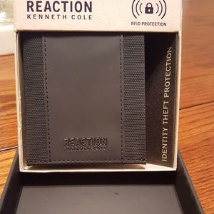 Kenneth Cole REACTION Men's RFID Security Blocking